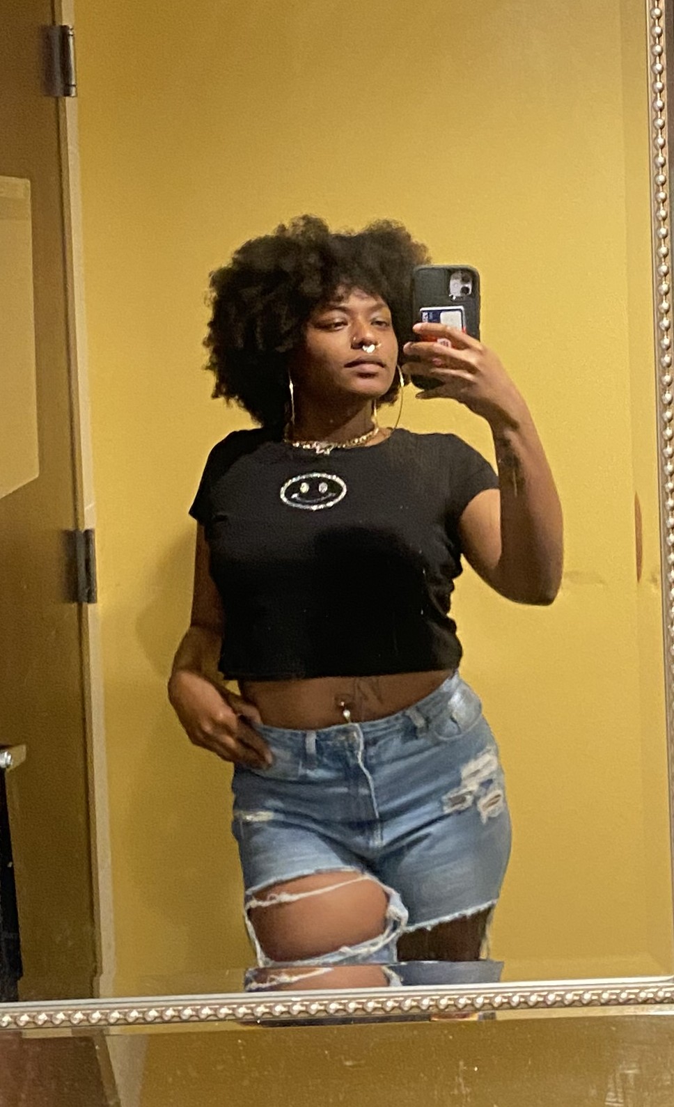 Stylist portrait — afro